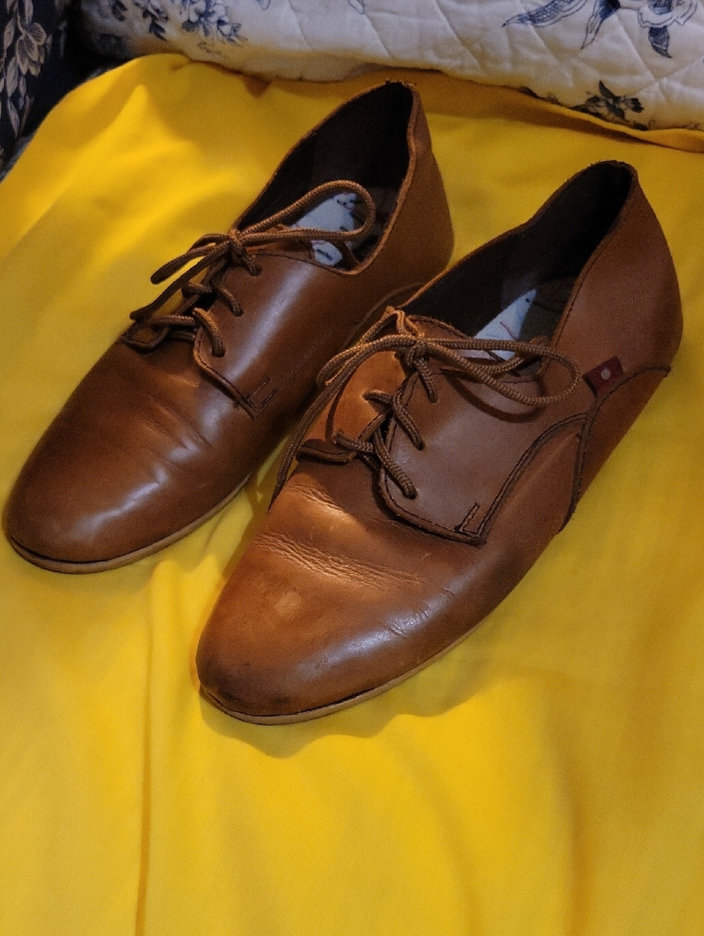 Oliberte' brown leather loafer lace-up Oxfords. Size 40 Or US 9.